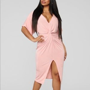 Full Grown Knot Dress (Blush)